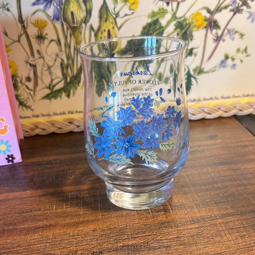 Vintage Blue Floral Glass Tumbler